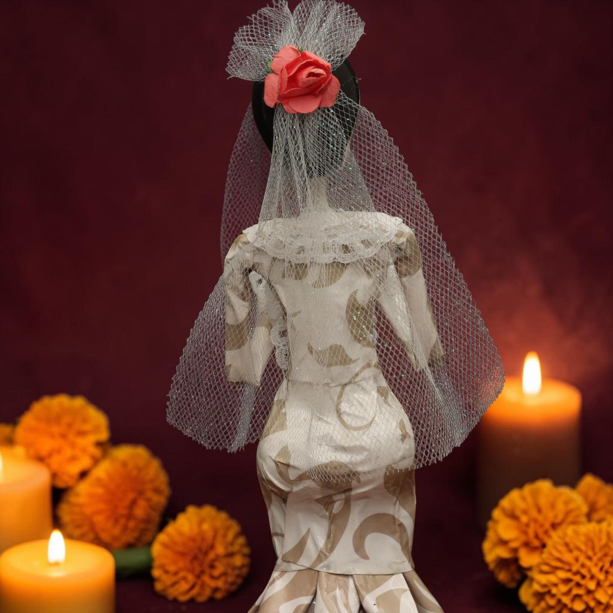 Catrina Bride Figurine — Day of the Dead Mexican Folk Art, Paper Mache Catrina Novia, Dia de los Muertos Wedding Decor, Hand Painted